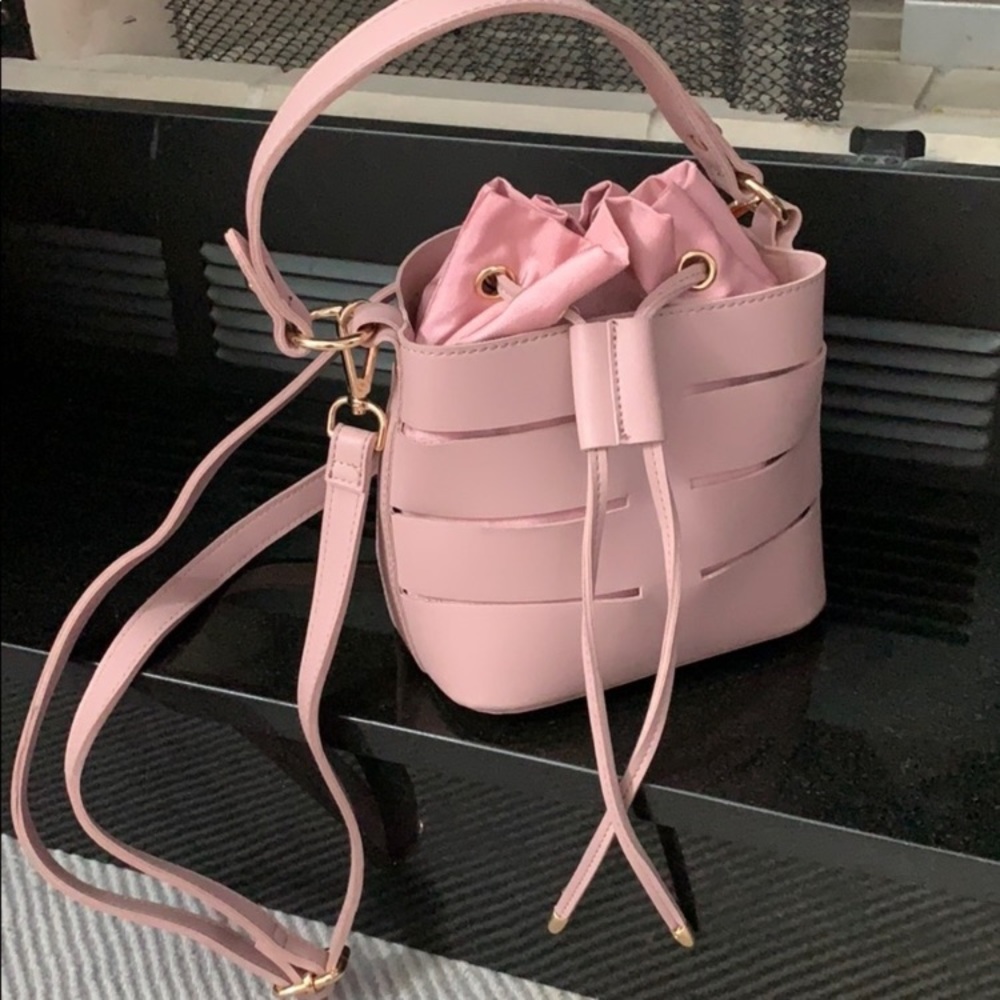 Bucket bag - Picture 4 of 6
